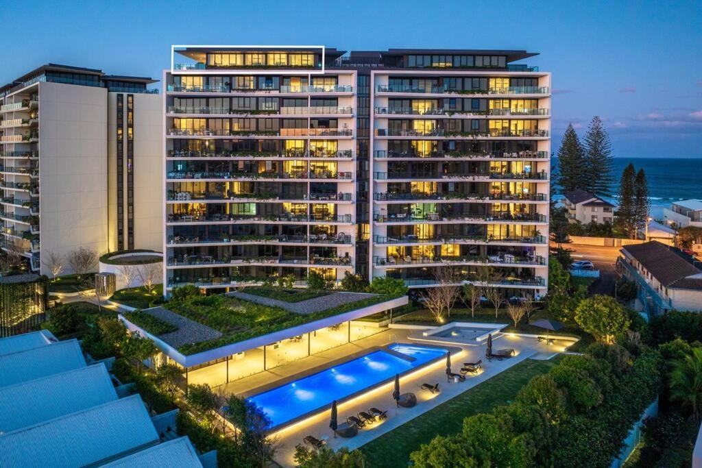 Palm Luxury Getaway Apartment *